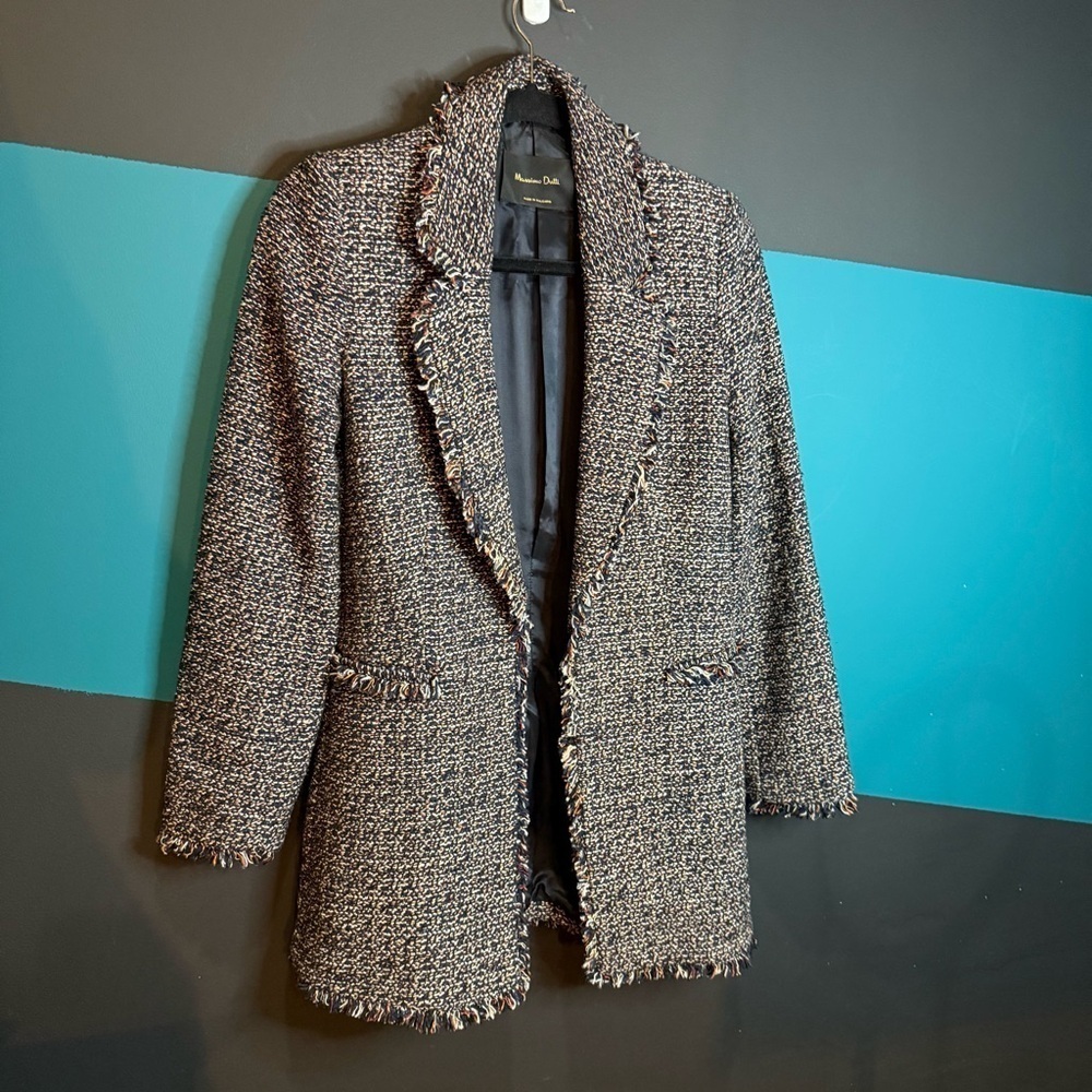 Massimo Dutti Black and Gray Blazer with Notched Lapel - Picture 3 of 13